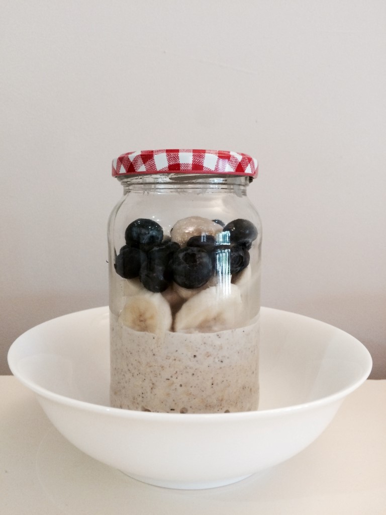 Overnight soaked oats with fresh fruit
